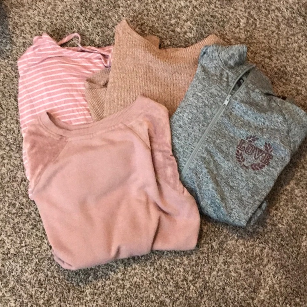 Womens clothing- 4 pieces